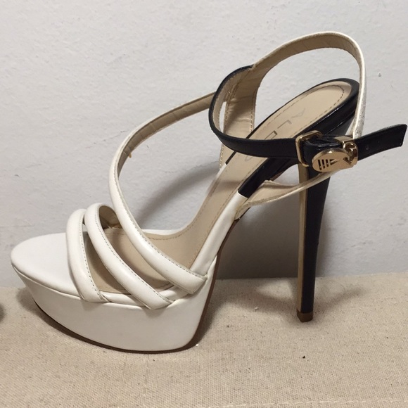 aldo black platform sandals